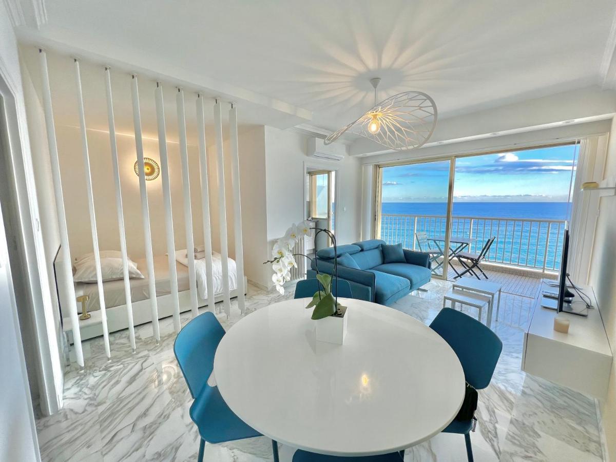 Seaviews By Jenni Menton, La Suite, Superbe Front De Mer, Top Emplacement Avec Terrasse Et Parking! Extérieur photo