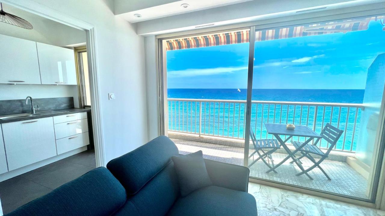 Seaviews By Jenni Menton, La Suite, Superbe Front De Mer, Top Emplacement Avec Terrasse Et Parking! Extérieur photo