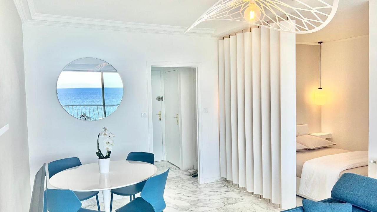 Seaviews By Jenni Menton, La Suite, Superbe Front De Mer, Top Emplacement Avec Terrasse Et Parking! Extérieur photo